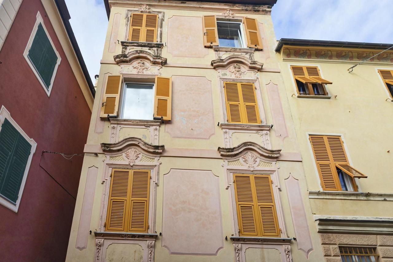 Santa Chiara Apartment By Wonderful Italy Genova Eksteriør billede