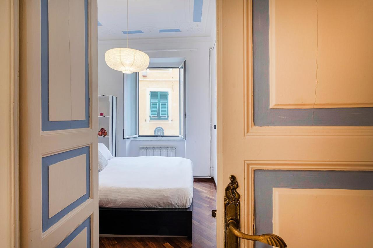 Santa Chiara Apartment By Wonderful Italy Genova Eksteriør billede